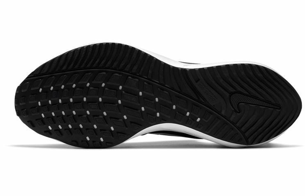 Кроссовки Nike Air Zoom Vomero 15
