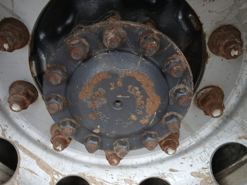 Полуось с блокировкой