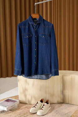 Джинсовая рубашка