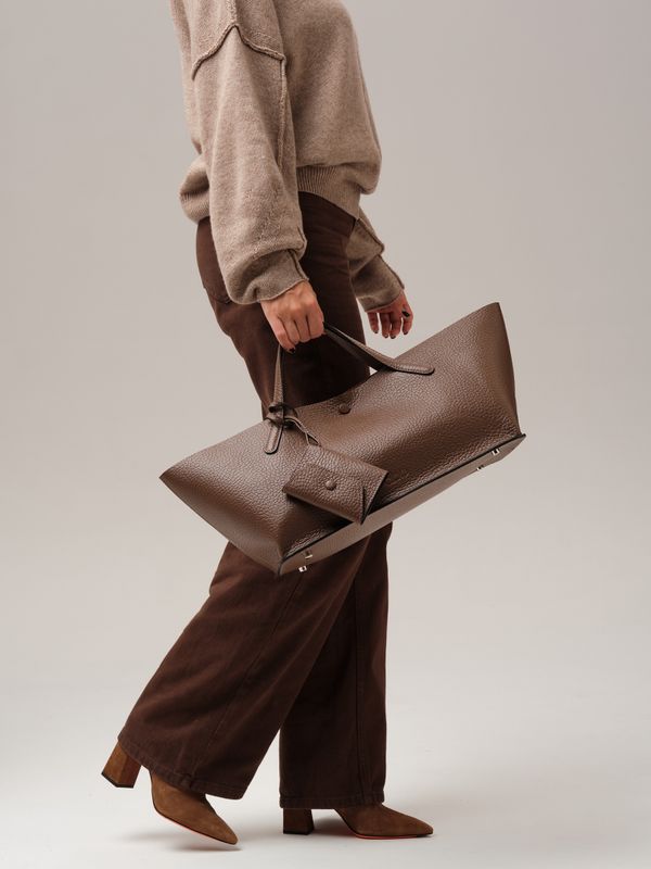 Женская кожаная сумка DBR 31136 коричневый какао