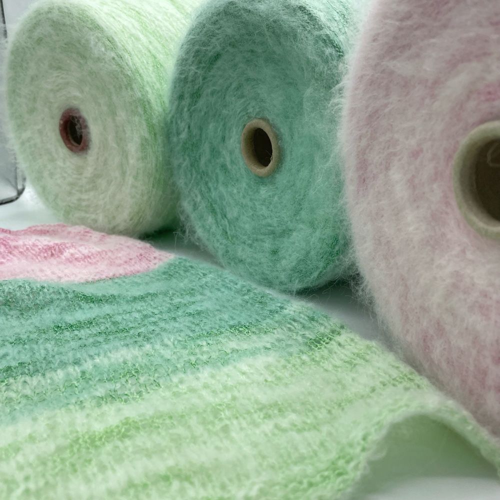 Filati Italiany 34% мохер 8% меринос 33% полиамид 25% полиакрил