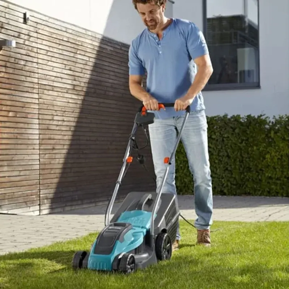 Газонокосилка Gardena PowerMax 1100/32