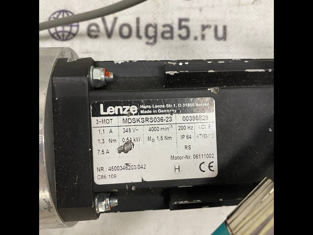 Lenze MDSKSRS036-23 б/у