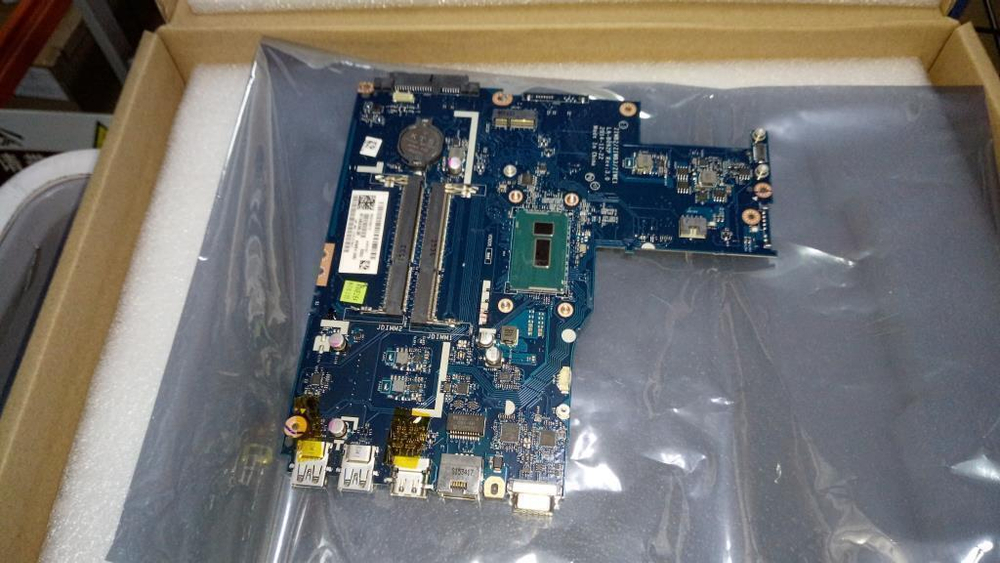 Материнская плата для ноутбука Lenovo E50-80 LA-B092P NOK Intel Pentium 3825U UMA DOC (5B20K06806), оригинал