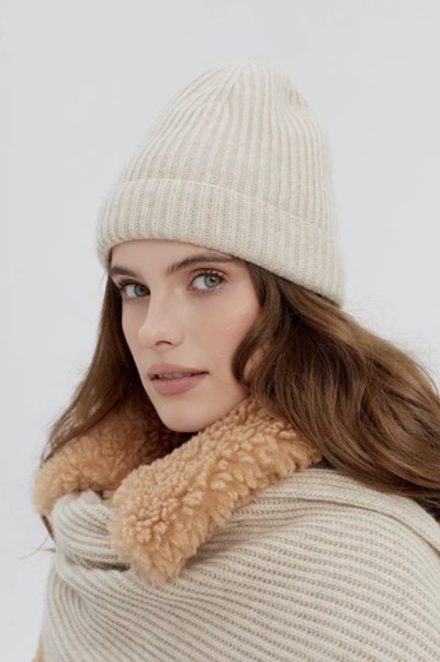 Шапка ШП804-08 бежевая