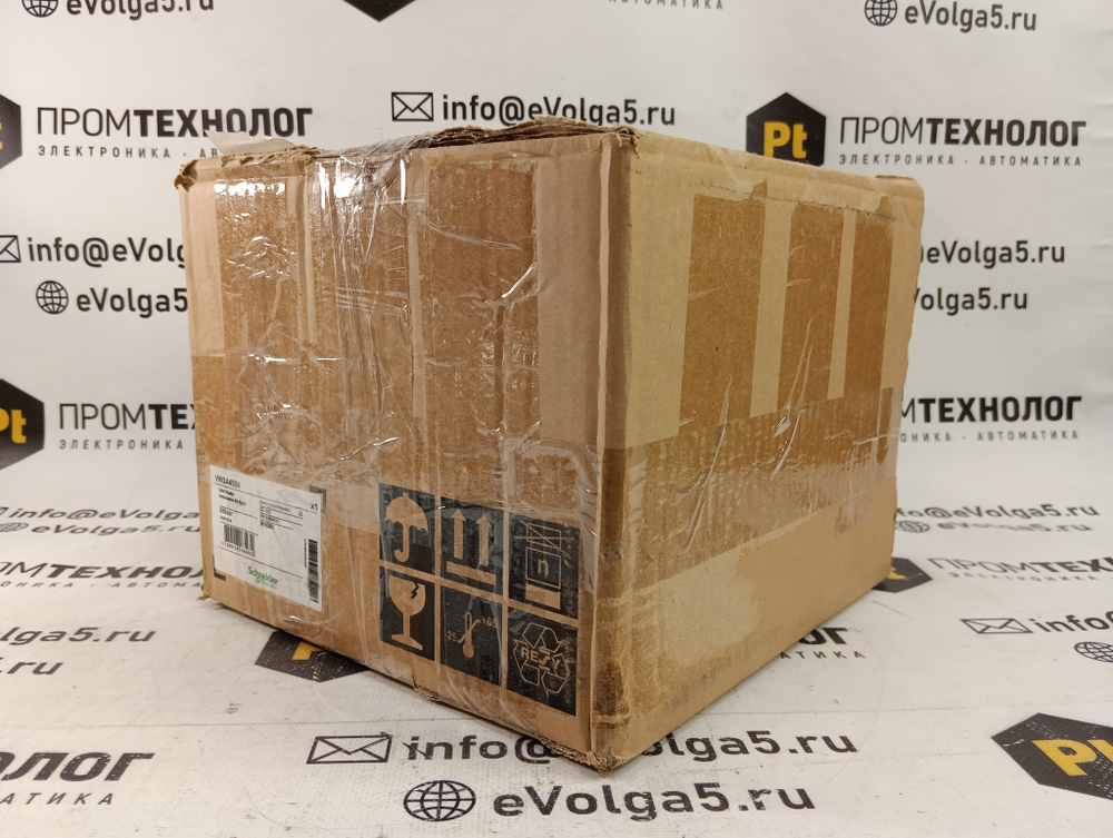 S.E. VW3A4554 новое