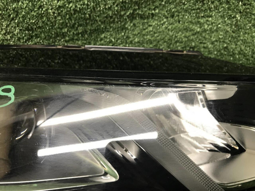 Битая Фара правая Geely Coolray (2019-2024) LED