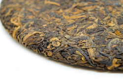 59307 Чай прессованный черный Пуэр Шу "Сэнчжун, Лао Вэй Дао" Старинный Вкус, ци цзы бин 357гр