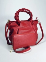 Женский красный кошелек на молнии