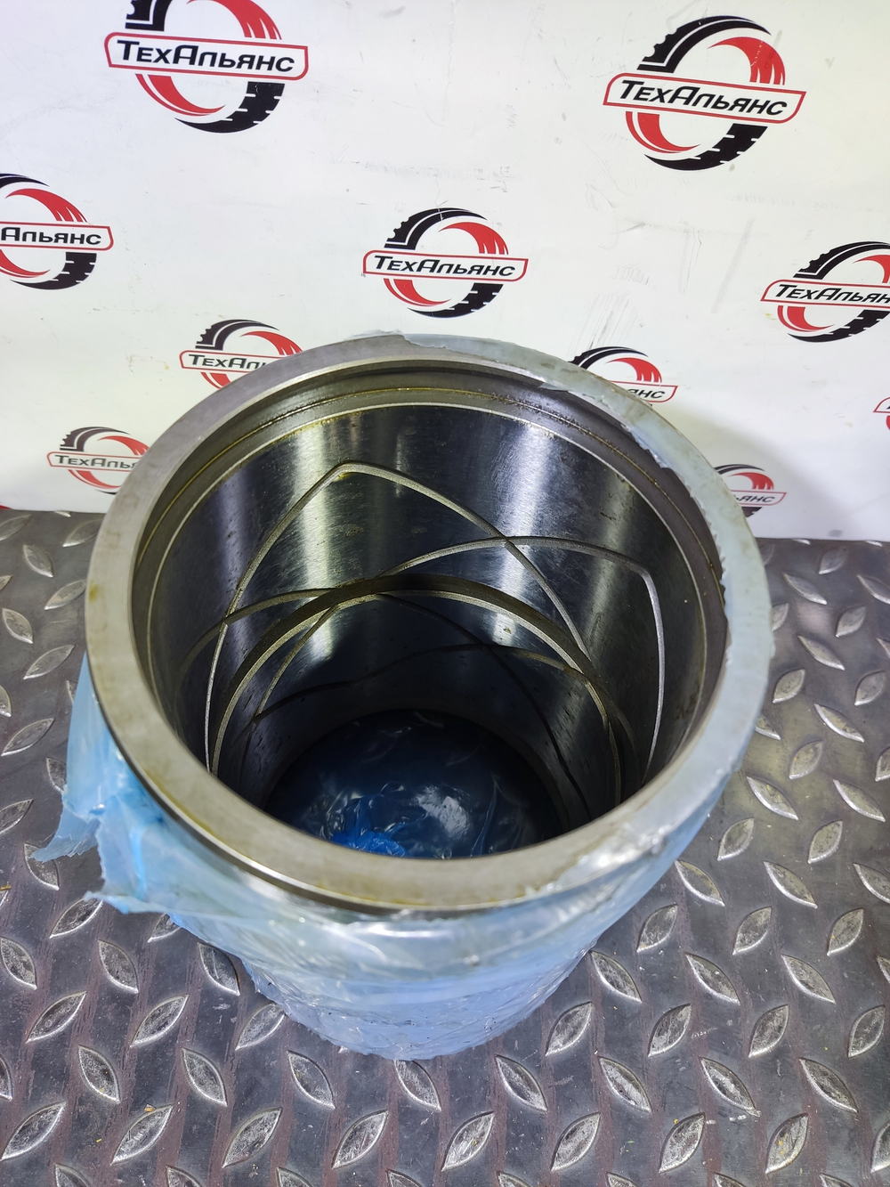 Втулка 195-78-71220