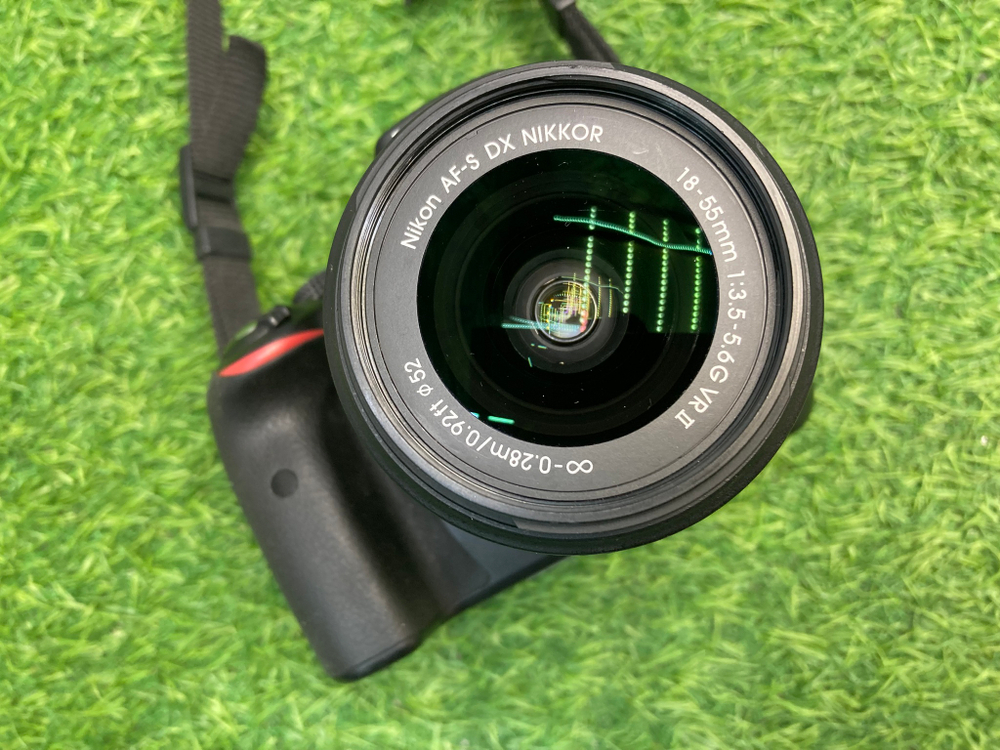 Nikon D3300 + 18-55mm 3.5-5.6G II VR 13.200 кадров