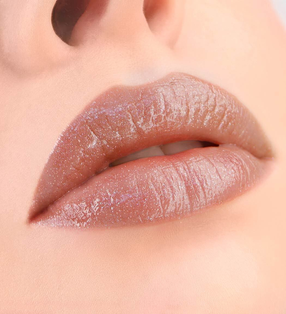 Lux Visage БЛЕСК для губ Glass Shine тон 19 КОРИЧНЕВЫЙ С ПЕРЛАМУТРОМ 3 мл