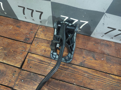 Педаль тормоза Mercedes C-Class (W205) 14-23 Б/У Оригинал A2052900800