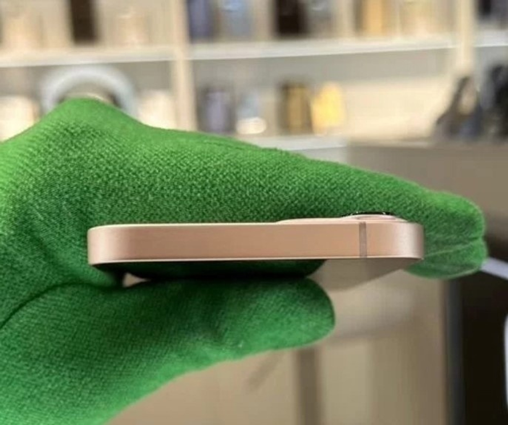 iPhone 13, 128 ГБ б/у