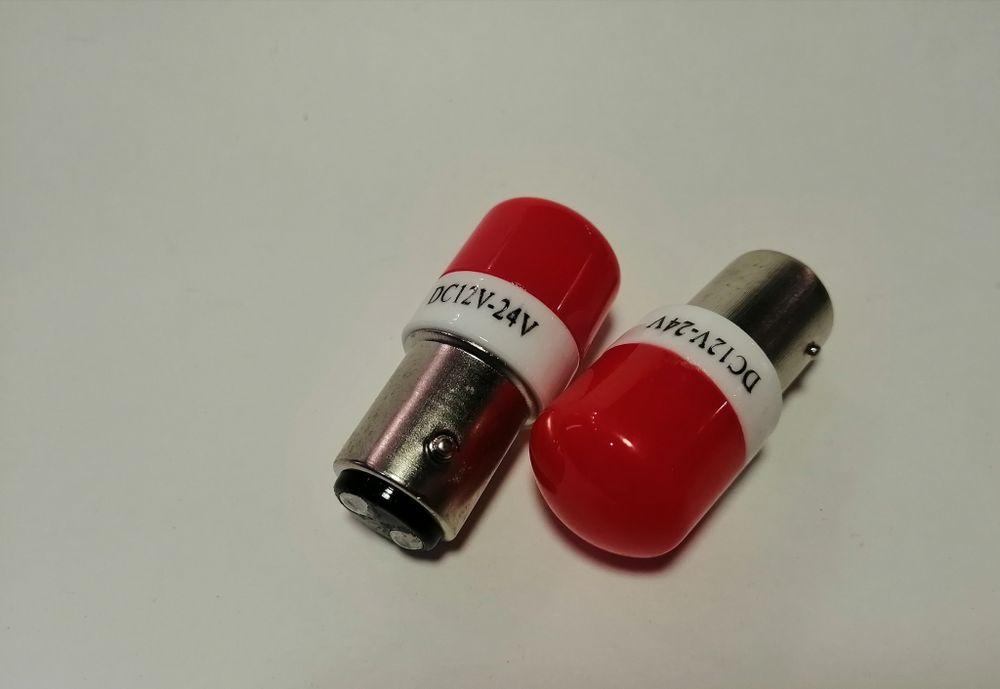 Светодиодная лампа P21/5W, красная, два контакта, 12-24V, (2 шт. комплект)