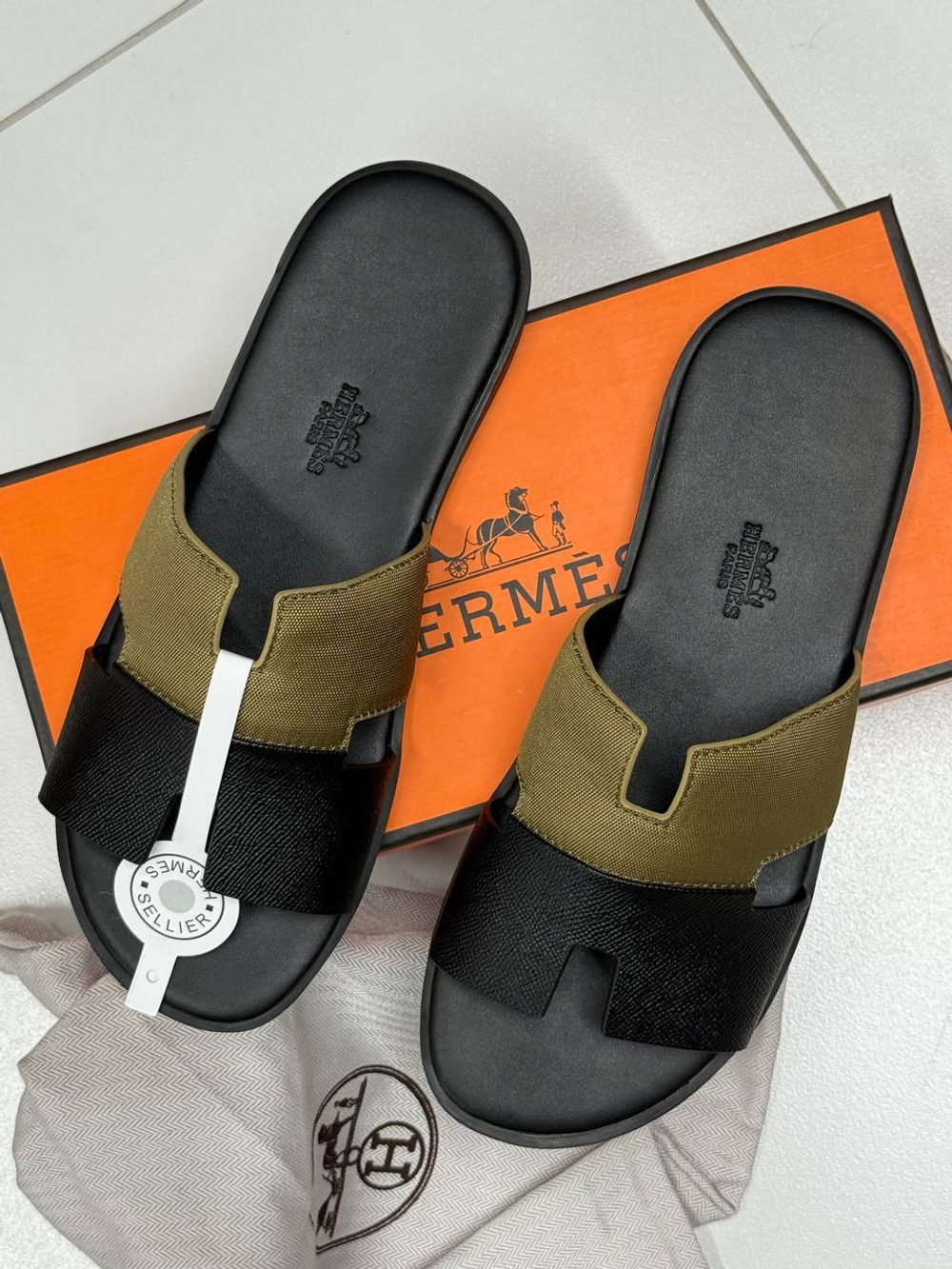 Шлёпанцы Hermes