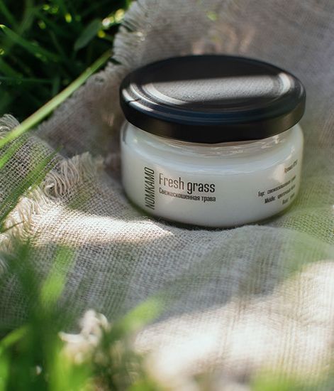 №87 Свежескошенная трава, ароматическая свеча Library, Nomkamo