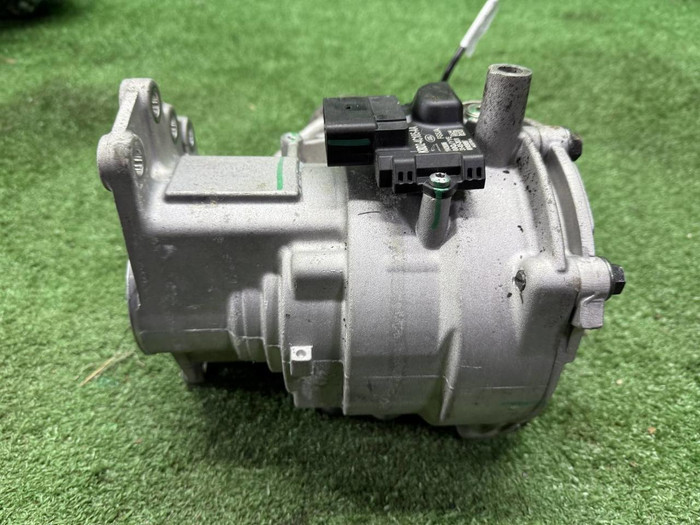 Редуктор переднего моста LR Discovery Sport 19-нв