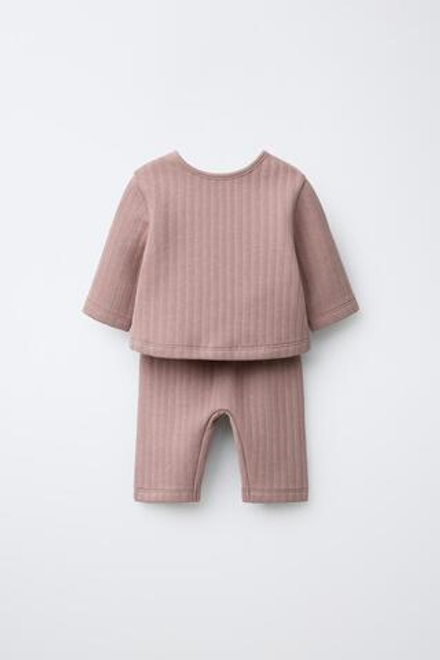 ZARA КОМПЛЕКТ ИЗ КУРТКА-ДЖЕМПЕР 2 В 1 И БРЮК, ЦВЕТ РОЗОВОГО МЕЛА