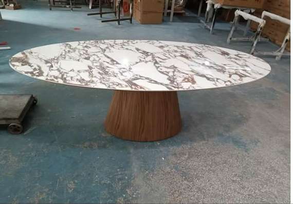 Стол овальный Ando 230х110 см, керамика Arabescato, шпон ореха