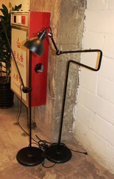 replica  G. LAMPE  411