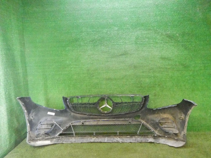 Бампер передний Mercedes GLC X253 15-19 В сборе