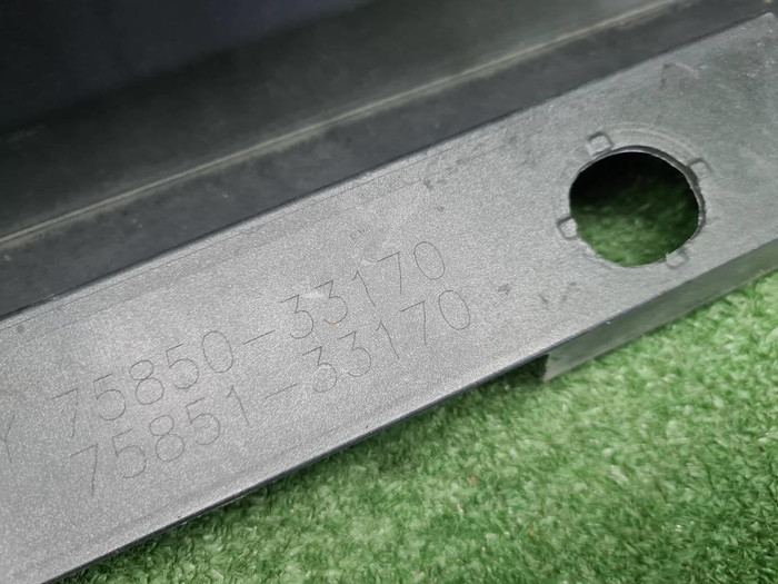 Накладка порога правая Lexus ES 7 (2018-н.в.)