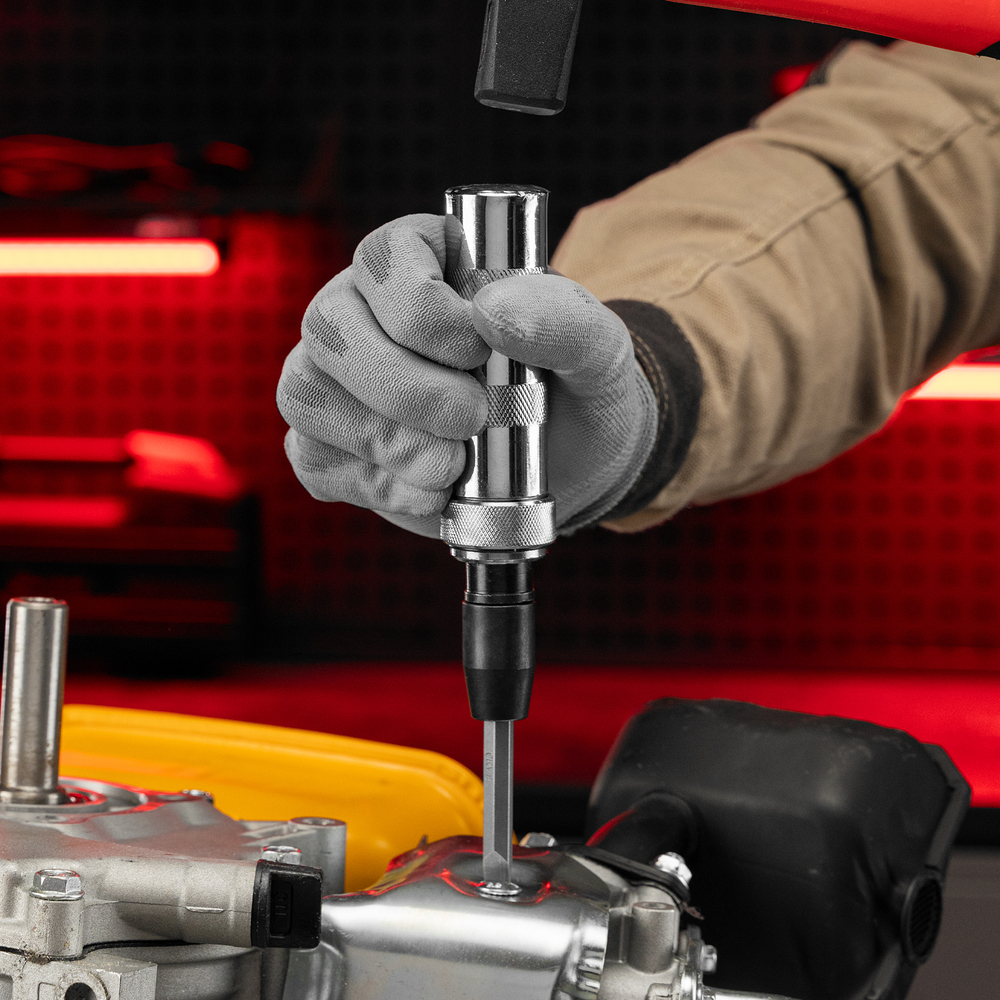 Отвертка ударно-поворотная 1/2, набор бит, 6 шт, пластиковый бокс Matrix