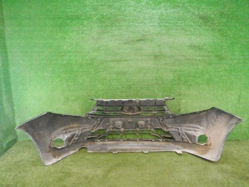 Бампер передний Lada Granta (2018-н.в.)