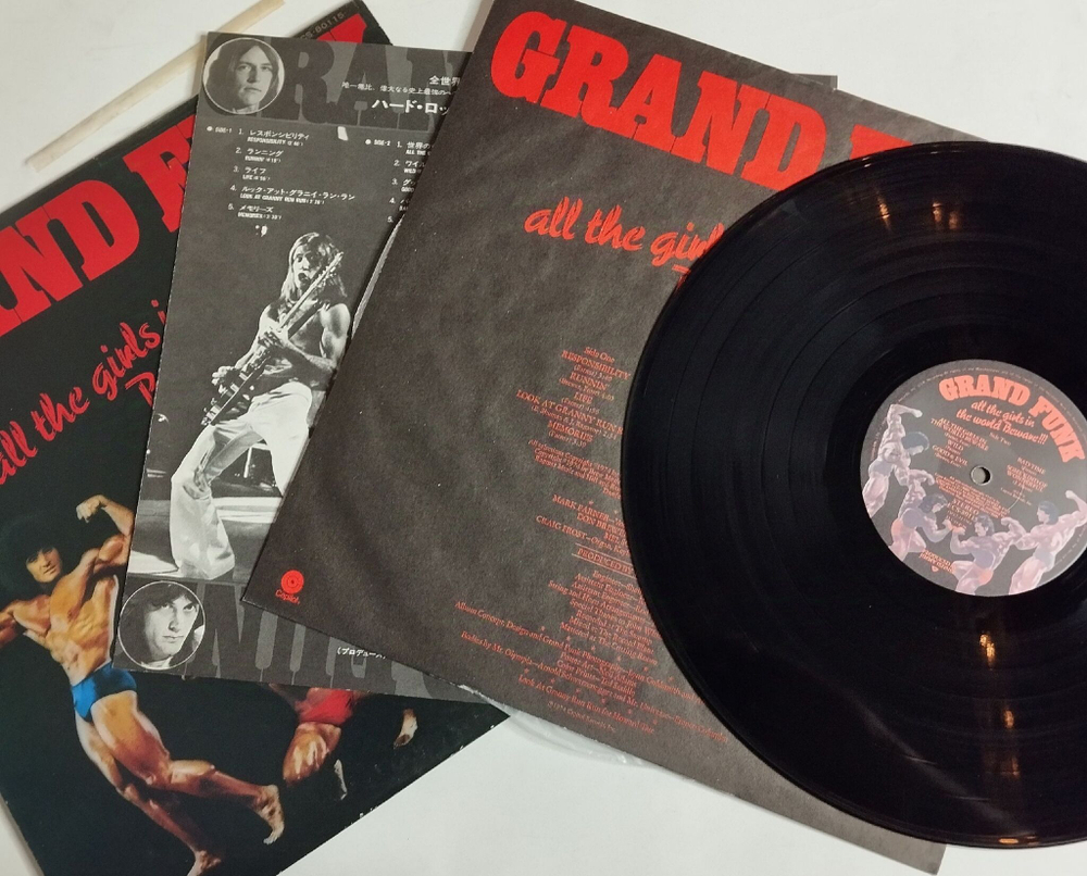 Винтажная виниловая пластинка LP Grand Funk All The Girls In The World Beware (Japan 1975) (No Obi)