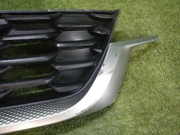 Решетка радиатора Kia Seltos (2019-н.в.)