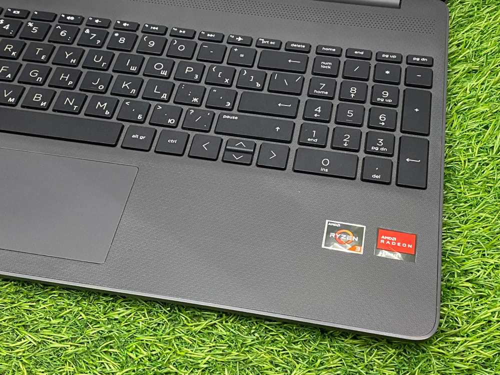 Ноутбук HP 15.6' R3 3250U/Vega 3/8GB/256GB/ 15s-eq1314ur[3B4S6EA]/Windows 10