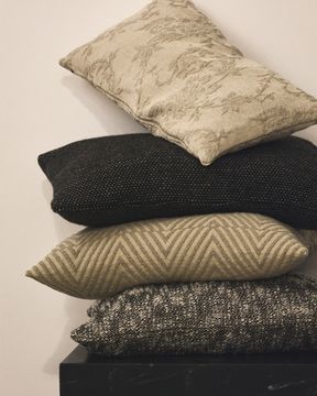 Чехол для подушки Mevia из льна и хлопка бежевого и черного цветов, 50 x 50 см