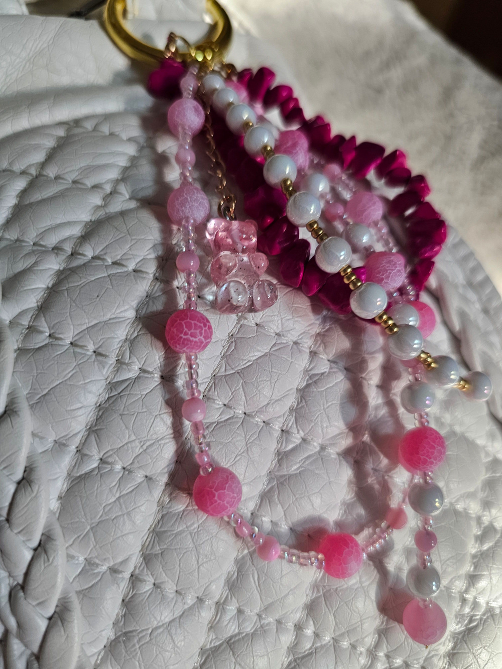 Обвес на сумку, брелок для ключей, подвеска авторская ручная работа с натуральными камнями "МИМИНИШНЫЙ"