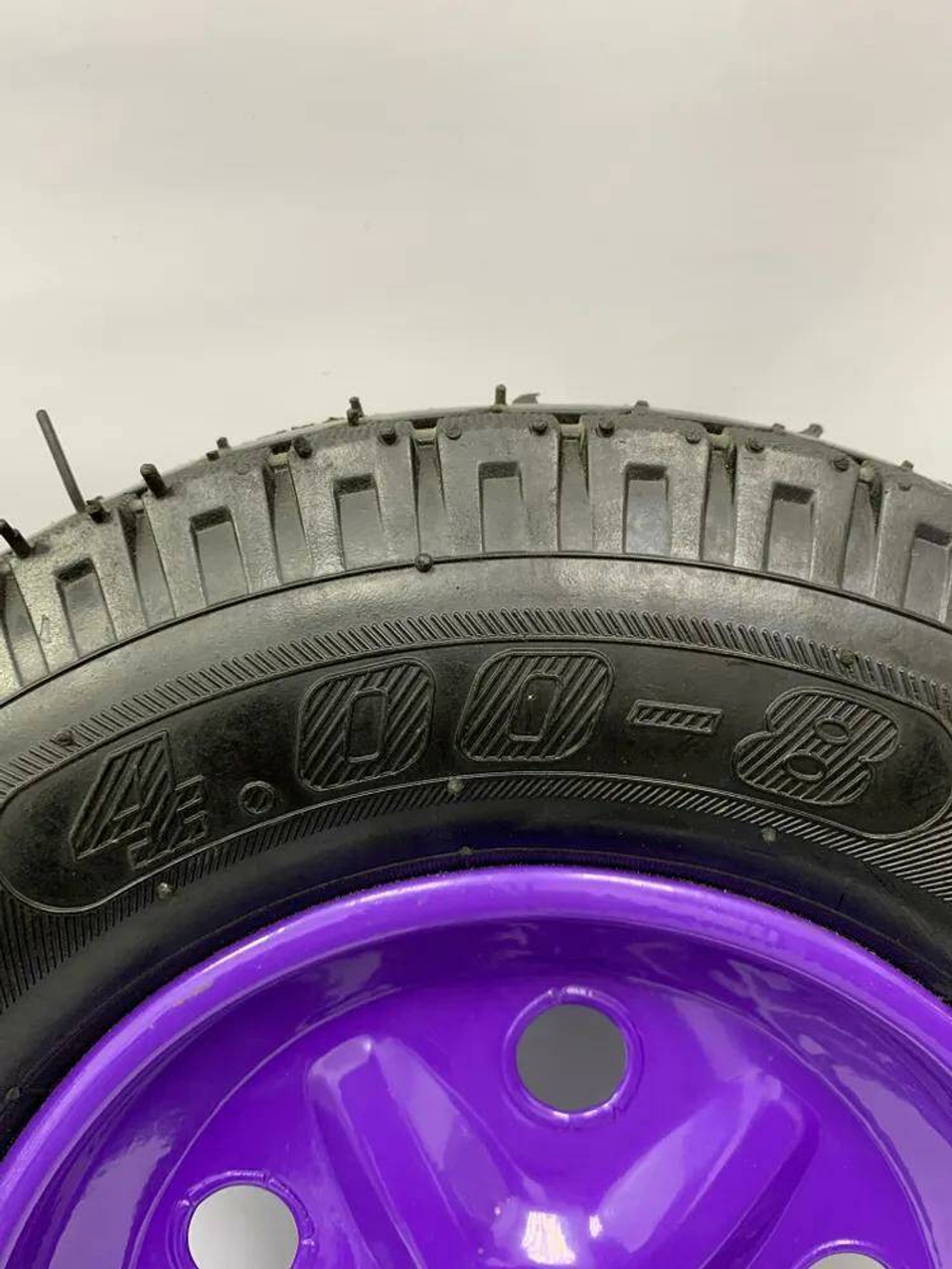 Колесо надувное для садовой тачки 4.00-8