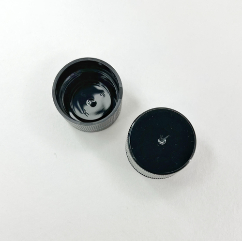 Крышка винтовая черная горло 24/410