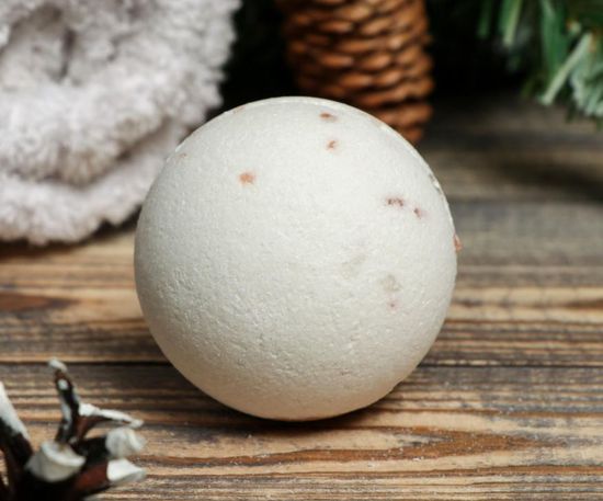 Шипучая бомбочка из гималайской соли "Счастья в Новом Году" с эфирным маслом ванили, 140гр