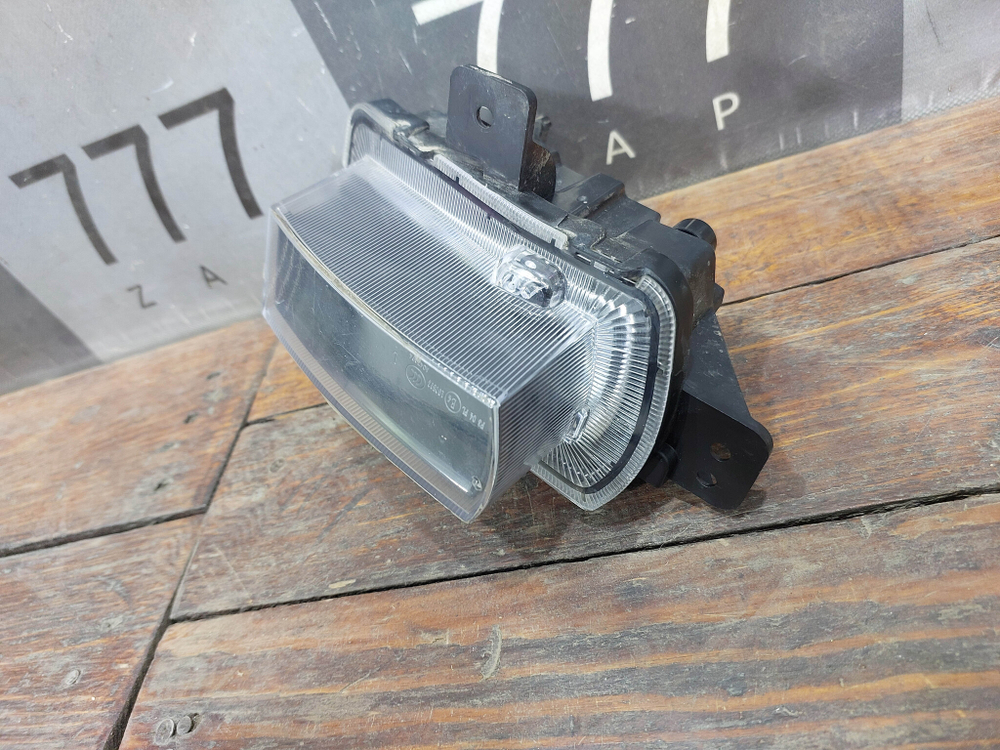 ПТФ передняя левая Geely Coolray 19-24 Б/У Оригинал 7054015300