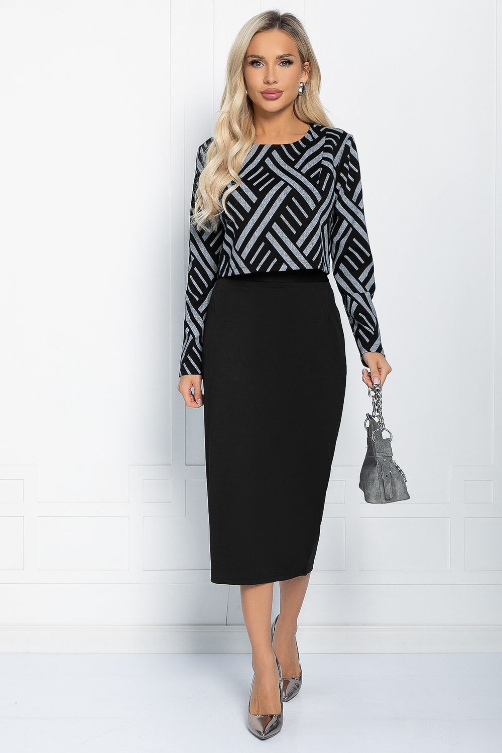 Костюм Дэрил (черный/полосы) К11199 LT Collection (Акция)