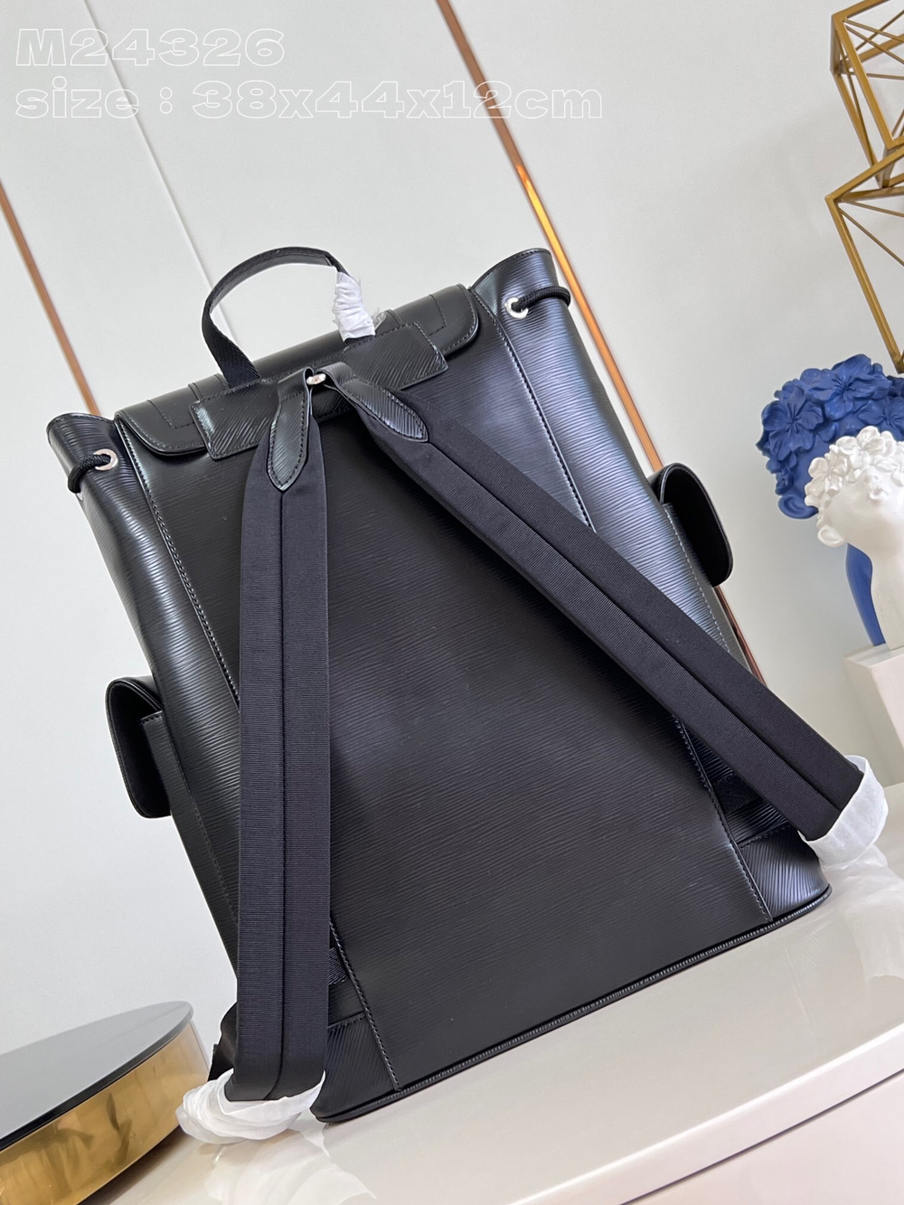 Louis Vuitton Christopher MM