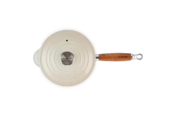 Le Creuset Сотейник 18 см 1,8 л + крышка Безе