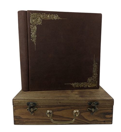 ФОТОАЛЬБОМ ИЗ КОЖИ "МОДЕРНО" - 30*30 В КЕЙСЕ ДЕРЕВО