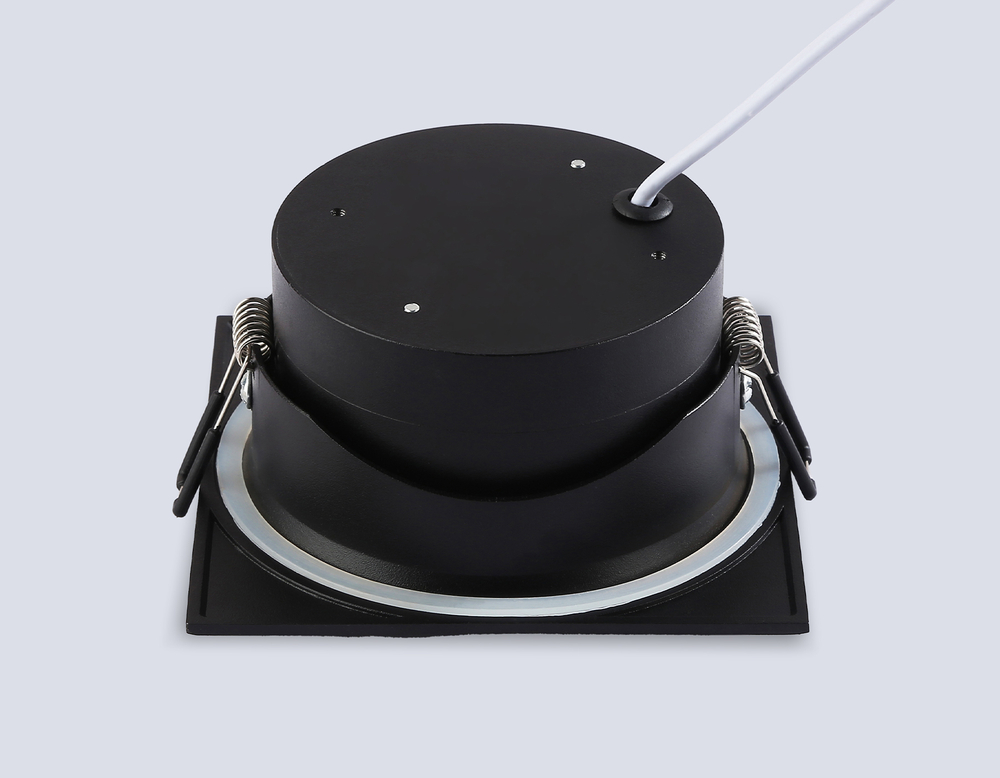 TN6657 BK черный IP44 GX53 110*110*48