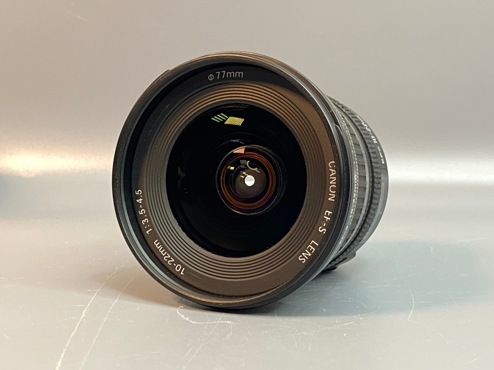 Canon EF-S 10-22mm 3.5-4.5 USM