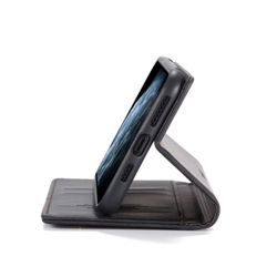 Чехол-книжка CaseMe Matte для iPhone 11 Pro Max
