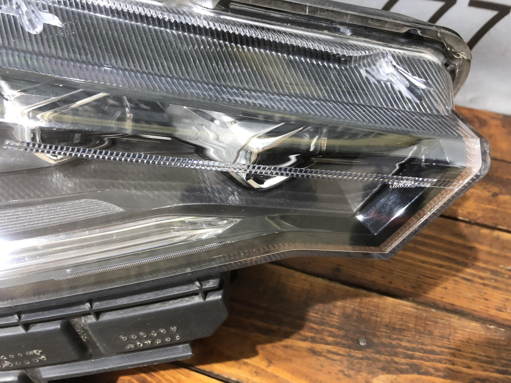 Фара правая LED Haval F7 1 19-22 Б/У Оригинал 4121103XKQ00A