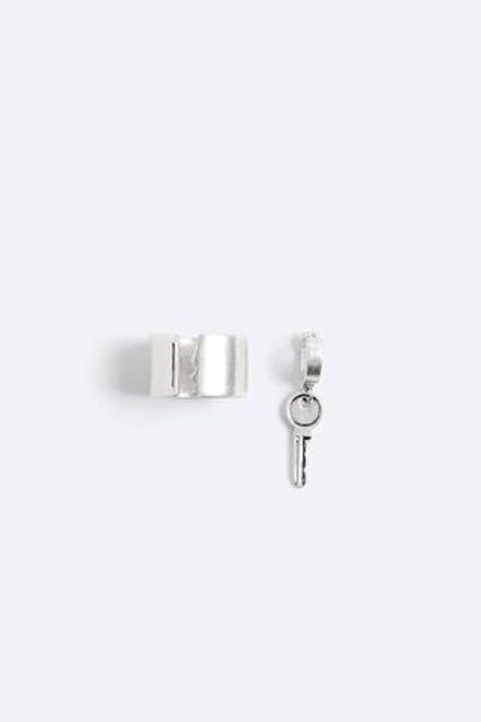 ZARA КОМПЛЕКТ ИЗ КОЛЬЦА И СЕРЬГИ, СЕРЕБРИСТЫЙ