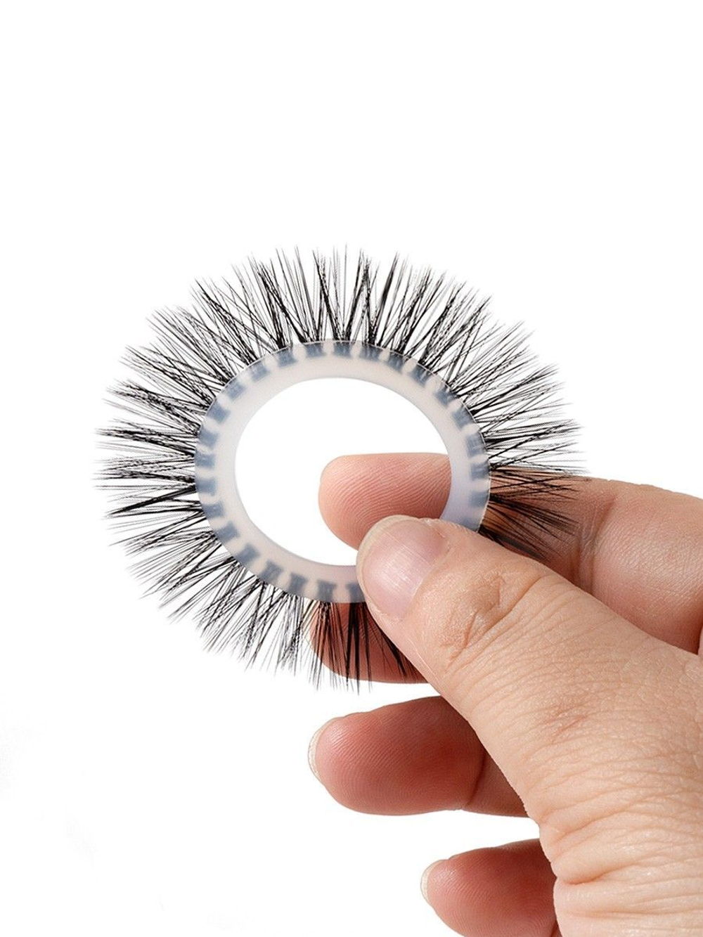 Круглое эрекционное кольцо с длинными «ресничками» (Цвет: белый с черным)