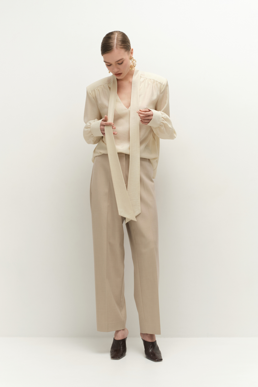 Блуза чайная