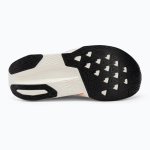 Женские Кроссовки для бега New Balance FuelCell Rebel V5 tangerine heat/silver metallic